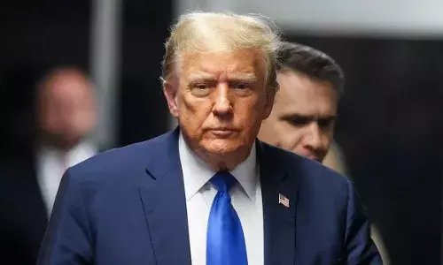 अमेरिका ने दिया यूक्रेन को धोखा! जेलेंस्की के सामने रखी बड़ी शर्तें, ट्रंप बोले- NATO, क्रीमिया भूल जाओ अमेरिका ने दिया यूक्रेन को धोखा! जेलेंस्की के सामने रखी बड़ी शर्तें, ट्रंप बोले- NATO, क्रीमिया भूल जाओ