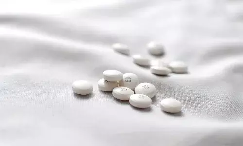 नाशिक में मेफेड्रोन के साथ तीन गिरफ्तार, ₹1.70 लाख की कीमत की ड्रग्स बरामद नाशिक में मेफेड्रोन के साथ तीन गिरफ्तार, ₹1.70 लाख की कीमत की ड्रग्स बरामद