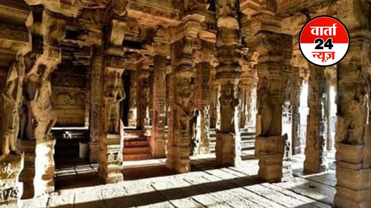 Indian temple: एक ऐसा मंदिर जहां हवा में तैरता है स्तंभ, अनोखी है मंदिर की कहानी, जानें आखिर क्या है राज Indian temple: एक ऐसा मंदिर जहां हवा में तैरता है स्तंभ, अनोखी है मंदिर की कहानी, जानें आखिर क्या है राज