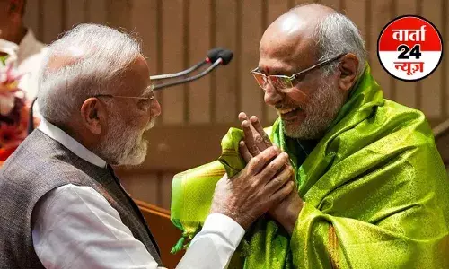 ये राजनीति में खेल नहीं करते..., NDA की बैठक में उपराष्ट्रपति उम्मीदवार राधाकृष्णन का पीएम ने कराया परिचय ये राजनीति में खेल नहीं करते..., NDA की बैठक में उपराष्ट्रपति उम्मीदवार राधाकृष्णन का पीएम ने कराया परिचय