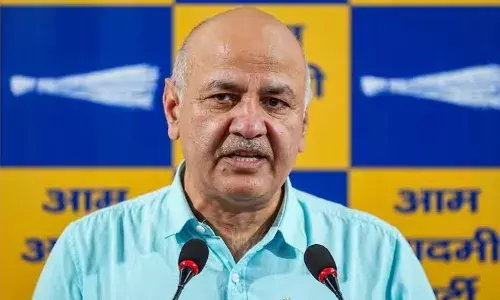 शिक्षा मंत्री आशीष सूद से अभिवावक संवाद के दौरान भड़के! AAP के नेता एवं पूर्व शिक्षा मंत्री मनीष सिसोदिया ने उठाया सवाल...जानें क्या शिक्षा मंत्री आशीष सूद से अभिवावक संवाद के दौरान भड़के! AAP के नेता एवं पूर्व शिक्षा मंत्री मनीष सिसोदिया ने उठाया सवाल...जानें क्या