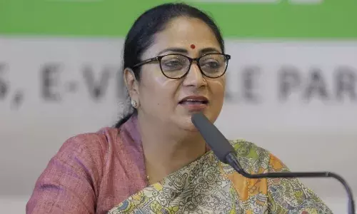 दिल्ली की सीएम रेखा गुप्ता ने हमले के बाद अपना पहला बयान किया जारी, कहा- ऐसे हमले मेरे हौसले और जनता की सेवा के संकल्प को कभी तोड़ नहीं सकते दिल्ली की सीएम रेखा गुप्ता ने हमले के बाद अपना पहला बयान किया जारी, कहा- ऐसे हमले मेरे हौसले और जनता की सेवा के संकल्प को कभी तोड़ नहीं सकते