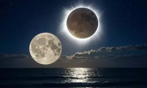 पितृपक्ष में दो ग्रहण का 100 साल बाद लगना दुर्लभ संयोग... ज्योतिषीय हिसाब से शुभ-अशुभ फल होंगे अधिक प्रभावशाली पितृपक्ष में दो ग्रहण का 100 साल बाद लगना दुर्लभ संयोग... ज्योतिषीय हिसाब से शुभ-अशुभ फल होंगे अधिक प्रभावशाली