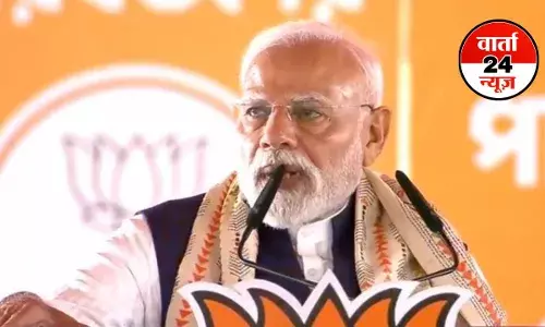 पीएम ने Bangal में ममता सरकार पर जमकर निशाना साधा! कहा-अपराध और भ्रष्टाचार TMC की पहचान, मोदी ने की मेट्रो की सवारी पीएम ने Bangal में ममता सरकार पर जमकर निशाना साधा! कहा-अपराध और भ्रष्टाचार TMC की पहचान, मोदी ने की मेट्रो की सवारी