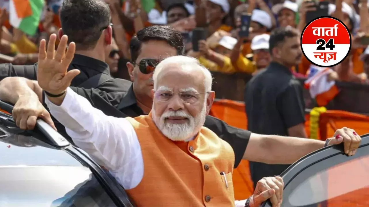 Gujrat: पीएम मोदी के रोड शो में उमड़ी भीड़! 5,400 करोड़ की लागत से विकास परियोजनाओं का किया उद्घाटन, जनसभा में गिनाए देश की उपलब्धियां