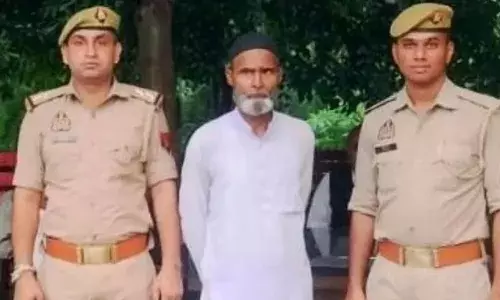 तांत्रिक ने बंद कमरे में फैलाया धुआं, फिर जबरन महिला से मुंह किया काला...बेटा मांगने गई थी महिला तांत्रिक ने बंद कमरे में फैलाया धुआं, फिर जबरन महिला से मुंह किया काला...बेटा मांगने गई थी महिला