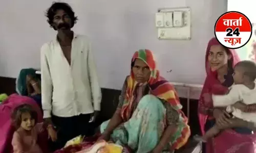 सरकार के हम दो हमारे दो की उड़ी धज्जियां! 55 साल की उम्र में महिला ने 17 वें बच्चे को दिया जन्म, पढ़ें इस महिला की कहानी... सरकार के हम दो हमारे दो की उड़ी धज्जियां! 55 साल की उम्र में महिला ने 17 वें बच्चे को दिया जन्म, पढ़ें इस महिला की कहानी...
