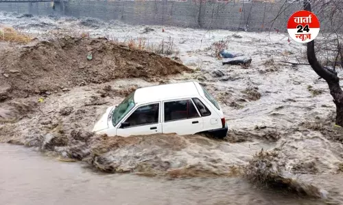 बारिश की तबाही का खौफनाक मंजर, हिमाचल और जम्मू में त्राहिमाम की स्थिति...जनजीवन अस्त-व्यस्त एवं सार्वजनिक संपत्ति की क्षति बारिश की तबाही का खौफनाक मंजर, हिमाचल और जम्मू में त्राहिमाम की स्थिति...जनजीवन अस्त-व्यस्त एवं सार्वजनिक संपत्ति की क्षति