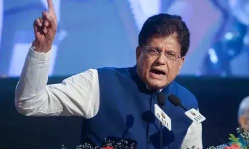 पीयूष गोयल ने ट्रंप की टैरिफ का दिया करारा जवाब, कहा- इस साल भारत का निर्यात अधिक होगा, जानें इसके पीछे क्या दिया तर्क पीयूष गोयल ने ट्रंप की टैरिफ का दिया करारा जवाब, कहा- इस साल भारत का निर्यात अधिक होगा, जानें इसके पीछे क्या दिया तर्क