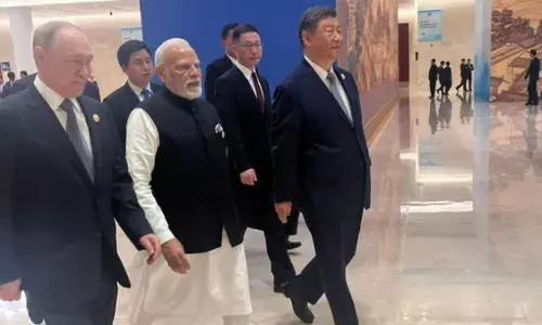 SCO समिट में कूटनीतिक रफ्तार तेज हुई, पाकिस्तान की हां, भारत का इंकार... SCO समिट में कूटनीतिक रफ्तार तेज हुई, पाकिस्तान की हां, भारत का इंकार...