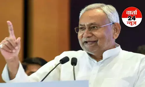 विधानसभा चुनाव से पहले बिहार वालों की बल्ले-बल्ले! सीएम नीतीश की अध्यक्षता में 49 प्रस्ताव पर लगी मुहर, महिलाओं की आर्थिक स्थिति और मजबूत होगी विधानसभा चुनाव से पहले बिहार वालों की बल्ले-बल्ले! सीएम नीतीश की अध्यक्षता में 49 प्रस्ताव पर लगी मुहर, महिलाओं की आर्थिक स्थिति और मजबूत होगी