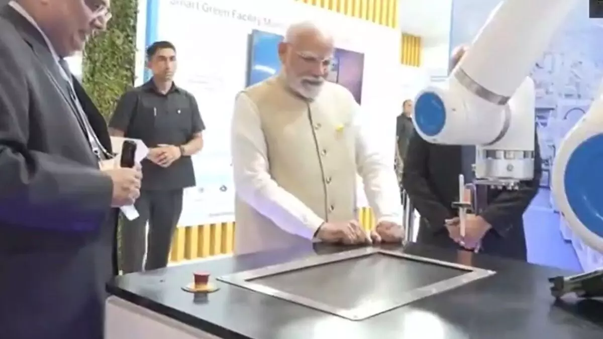 SEMICON India 2025: समिट के दूसरे दिन पहुंचे PM मोदी, कहा- देशभर में सेमीकंडक्टर पार्क्स किए जा रहे विकसित SEMICON India 2025: समिट के दूसरे दिन पहुंचे PM मोदी, कहा- देशभर में सेमीकंडक्टर पार्क्स किए जा रहे विकसित