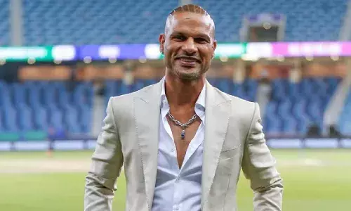 शिखर धवन पहुंचे ED ऑफिस , जानें किस मामले में फंसे है गब्बर शिखर धवन पहुंचे ED ऑफिस , जानें किस मामले में फंसे है गब्बर