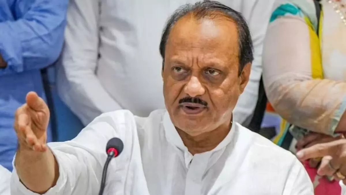 महिला आईपीएस अधिकारी को फटकार लगाने के मामले में डिप्टी सीएम अजित पवार का यूटर्न! संजय राउत ने पूछा- कहां गया अनुशासन महिला आईपीएस अधिकारी को फटकार लगाने के मामले में डिप्टी सीएम अजित पवार का यूटर्न! संजय राउत ने पूछा- कहां गया अनुशासन