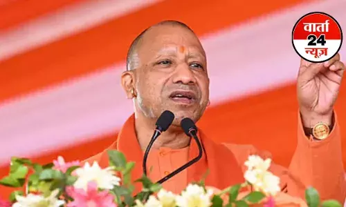 ग्रामीण जनता बस सेवा की सौगात सीएम योगी आज लोगों को देंगे, जानें क्या होगा रूट और किराया ग्रामीण जनता बस सेवा की सौगात सीएम योगी आज लोगों को देंगे, जानें क्या होगा रूट और किराया