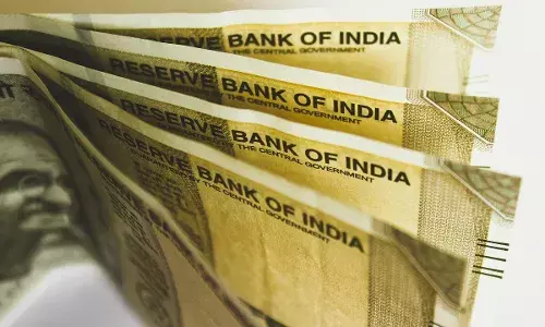 फार्मा कंपनी में साझेदारी का झांसा देकर 74 वर्षीय बुजुर्ग से 1.6 करोड़ की ठगी फार्मा कंपनी में साझेदारी का झांसा देकर 74 वर्षीय बुजुर्ग से 1.6 करोड़ की ठगी