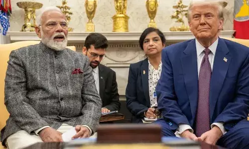 ट्रंप ने बदला भारत पर रुख, पूर्व राजनयिक बोले– अब महसूस हो रहा है गलती का एहसास ट्रंप ने बदला भारत पर रुख, पूर्व राजनयिक बोले– अब महसूस हो रहा है गलती का एहसास