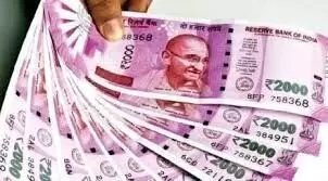 8वें वेतन आयोग का इंतजार होगा खत्म, केंद्र सरकार के कर्मचारियों की दिवाली में भर सकती है झोली..., जानें कैसे 8वें वेतन आयोग का इंतजार होगा खत्म, केंद्र सरकार के कर्मचारियों की दिवाली में भर सकती है झोली..., जानें कैसे