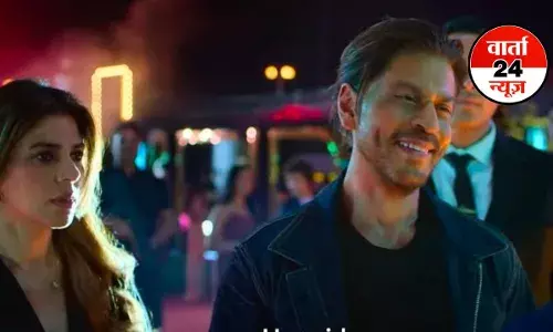 आर्यन खान की सीरीज ‘बैड्स ऑफ बॉलीवुड’ ट्रेलर आया सामने! एक्शन, ड्रामा, इमोशन ट्रेलर में शाहरुख, आमिर खान से लेकर कई बड़े स्टार दिखे आर्यन खान की सीरीज ‘बैड्स ऑफ बॉलीवुड’ ट्रेलर आया सामने! एक्शन, ड्रामा, इमोशन ट्रेलर में शाहरुख, आमिर खान से लेकर कई बड़े स्टार दिखे