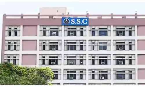 अगर सोशल मीडिया पर शेयर किया SSC का प्रश्न पत्र तो होगी कड़ी सजा, लगेगा इतने करोड़ का जुर्माना, जानें क्या है वजह