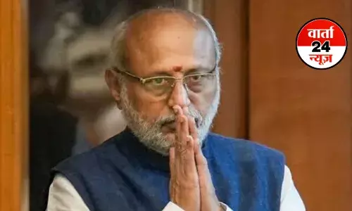 NDA उम्मीदवार सी.पी. राधाकृष्णन बने 17वें उपराष्ट्रपति, 452 मतों से जीते, 300 पर सिमटे सुदर्शन रेड्डी NDA उम्मीदवार सी.पी. राधाकृष्णन बने 17वें उपराष्ट्रपति, 452 मतों से जीते, 300 पर सिमटे सुदर्शन रेड्डी