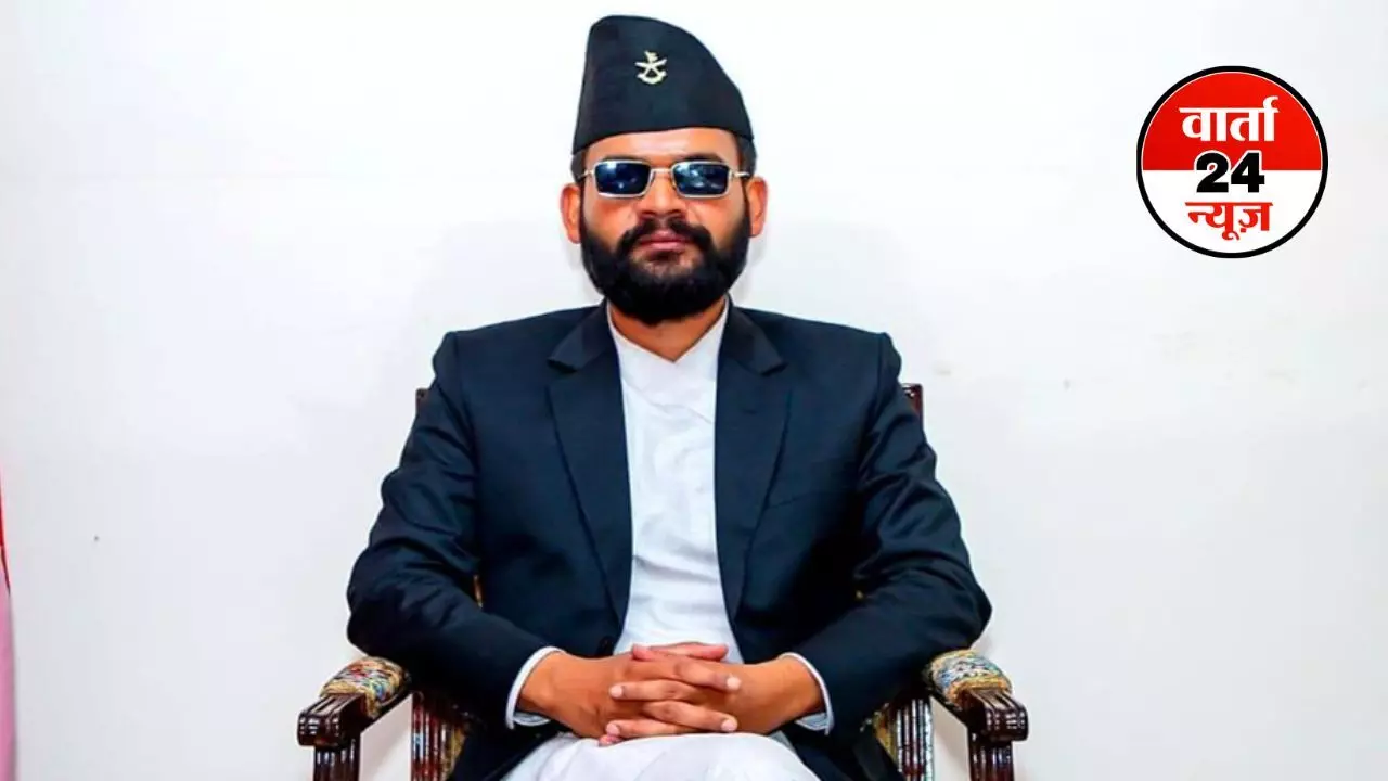 NEPAL: ओली के इस्तीफे के बाद बालेन शाह को पीएम बनाने की मांग उठी, जानें कौन हैं बालेन शाह NEPAL: ओली के इस्तीफे के बाद बालेन शाह को पीएम बनाने की मांग उठी, जानें कौन हैं बालेन शाह