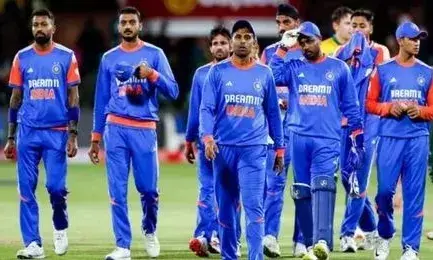 भारत-यूएई मैच आज! संजू- रिंकू आउट, प्लेइंग-11 में इन दो खिलाड़ियों को मिला मौका, जानें संभावित प्लेइंग-11 भारत-यूएई मैच आज! संजू- रिंकू आउट, प्लेइंग-11 में इन दो खिलाड़ियों को मिला मौका, जानें संभावित प्लेइंग-11