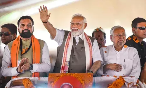 Bihar Elections 2025: सौ में साठ हमारा, बाकी में बंटवारा..., यूपी से निकला स्पेशल चुनावी नारा, जानें क्या Bihar Elections 2025: सौ में साठ हमारा, बाकी में बंटवारा..., यूपी से निकला स्पेशल चुनावी नारा, जानें क्या