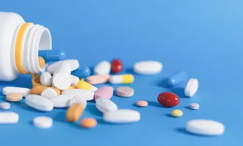 प्रतापगढ़ में वांछित ड्रग तस्कर गिरफ्तार, 50 करोड़ से अधिक की एमडी ड्रग बरामद