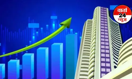 घरेलू शेयर बाजार में आई हरियाली! सेंसेक्स 287.93 अंक चढ़ा, डॉलर के मुकाबले रुपया 7 पैसा गिरा