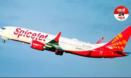 Spice Jet Airlines: बाल-बाल बची 75 लोगों की जान! फ्लाइट का गिरा पहिया, मुंबई एयरपोर्ट पर मचा हड़कंप Spice Jet Airlines: बाल-बाल बची 75 लोगों की जान! फ्लाइट का गिरा पहिया, मुंबई एयरपोर्ट पर मचा हड़कंप
