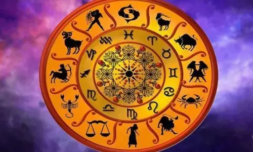 आज का राशिफल: मेष से मीन तक, जानें किनको है खर्च में संतुलन की आवश्यकता आज का राशिफल: मेष से मीन तक, जानें किनको है खर्च में संतुलन की आवश्यकता