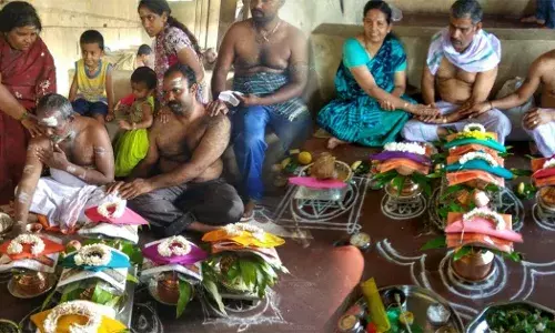 पितृ पक्ष में क्यों की जाती है त्र्यंबकेश्वर में नारायण नागबली पूजा, जानें इसका महत्व और इतिहास पितृ पक्ष में क्यों की जाती है त्र्यंबकेश्वर में नारायण नागबली पूजा, जानें इसका महत्व और इतिहास