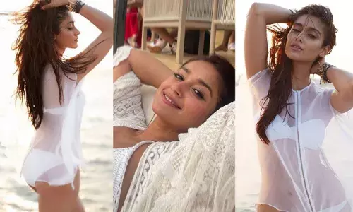 अगर आप मेरे काम से खुश नहीं हैं, तो... इलियाना डिक्रूज के साथ ‘बर्फी’ के सेट पर हुआ था ये, एक्ट्रेस ने किया खुलासा अगर आप मेरे काम से खुश नहीं हैं, तो... इलियाना डिक्रूज के साथ ‘बर्फी’ के सेट पर हुआ था ये, एक्ट्रेस ने किया खुलासा