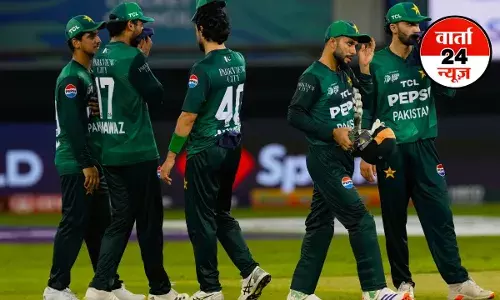 ASIA CUP: पाकिस्तान-UAE से आज नहीं खेलेगा मैच! भारतीय टीम से मिली बेइज्जती को नहीं झेल पाया पाकिस्तान, UAE टीम मैदान में पहुंची ASIA CUP: पाकिस्तान-UAE से आज नहीं खेलेगा मैच! भारतीय टीम से मिली बेइज्जती को नहीं झेल पाया पाकिस्तान, UAE टीम मैदान में पहुंची