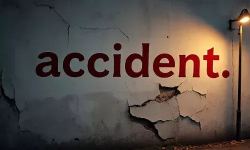 इंदौर-उज्जैन रोड पर हादसा: बस की टक्कर से दंपति और दो बच्चों की मौत, कांग्रेस ने BJP MLA पर उठाए सवाल