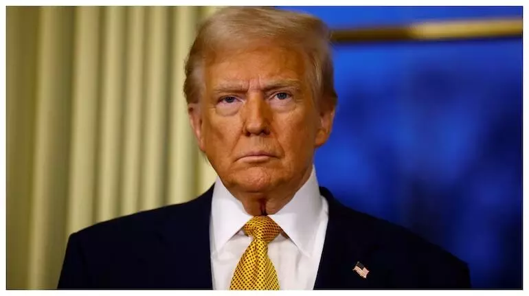 Trump का अब ड्रग्स वार: व्हाइट हाउस की ड्रग्स तस्करी रिपोर्ट में इंडिया का भी नाम, टॉप पर चीन! जानें रिपोर्ट में कौन-कौन देश शामिल Trump का अब ड्रग्स वार: व्हाइट हाउस की ड्रग्स तस्करी रिपोर्ट में इंडिया का भी नाम, टॉप पर चीन! जानें रिपोर्ट में कौन-कौन देश शामिल