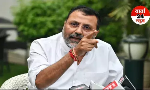 Gen-Z आंदोलन हुआ तो पूरी कांग्रेस पार्टी को देश छोड़ना पड़ेगा...राहुल पर भड़के BJP सांसद निशिकांत दुबे Gen-Z आंदोलन हुआ तो पूरी कांग्रेस पार्टी को देश छोड़ना पड़ेगा...राहुल पर भड़के BJP सांसद निशिकांत दुबे