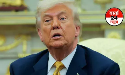 कल तक लौट आएं अमेरिका...H-1B वीजा के लिए अमेरिकी राष्ट्रपति ने बढ़ाई फीस, अब चुकाना पड़ेगा इतना रकम, माइक्रोसॉफ्ट ने जारी किए यह एडवाइजरी कल तक लौट आएं अमेरिका...H-1B वीजा के लिए अमेरिकी राष्ट्रपति ने बढ़ाई फीस, अब चुकाना पड़ेगा इतना रकम, माइक्रोसॉफ्ट ने जारी किए यह एडवाइजरी