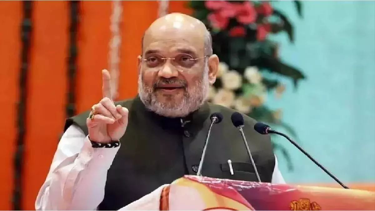 जीएसटी में कटौती से कैसे बढ़ेगी मिडिल क्लास की इनकम? अमित शाह ने समझाया पूरा गणित जीएसटी में कटौती से कैसे बढ़ेगी मिडिल क्लास की इनकम? अमित शाह ने समझाया पूरा गणित