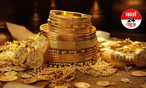 Festive Season में चमका साने का भाव! लगातार दूसरे दिन भी कीमतों में उछाल, जानें आपके शहर में कितनी बढ़ी कीमत Festive Season में चमका साने का भाव! लगातार दूसरे दिन भी कीमतों में उछाल, जानें आपके शहर में कितनी बढ़ी कीमत