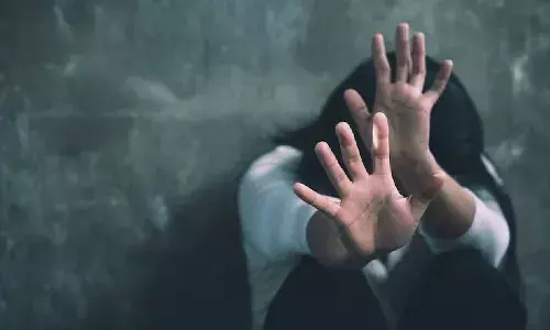 Love Jihad: घर से भागकर की थी शादी, नतीजा निकला भयंकर! पति एक साल तक चार दोस्तों के साथ करता रहा गैंगरेप, जानें पूरा मामला Love Jihad: घर से भागकर की थी शादी, नतीजा निकला भयंकर! पति एक साल तक चार दोस्तों के साथ करता रहा गैंगरेप, जानें पूरा मामला