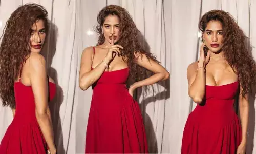 पूनम पांडे का रावण की पत्नी बनने का सपना टूटा! DELHI की लव-कुश रामलीला ने पूनम से छीना मंदोदरी का रोल पूनम पांडे का रावण की पत्नी बनने का सपना टूटा! DELHI की लव-कुश रामलीला ने पूनम से छीना मंदोदरी का रोल