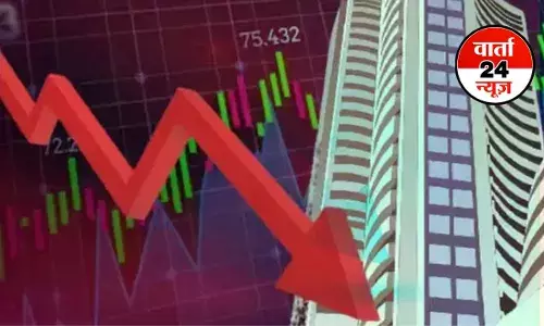 शेयर बाजार लाल निशान पर खुला, सेंसेक्स में 300 अंकों की गिरावट, डॉलर के मुकाबले हुआ कमजोर, जानें किस सेक्टर में हुआ सबसे अधिक नुकसान