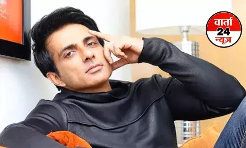 सोनू सूद ED ऑफिस पहुंचे, अवैध सट्टेबाजी ऐप 1xBet मामले में एक दिन पहले युवराज सिंह से हुई थी पूछताछ सोनू सूद ED ऑफिस पहुंचे, अवैध सट्टेबाजी ऐप 1xBet मामले में एक दिन पहले युवराज सिंह से हुई थी पूछताछ