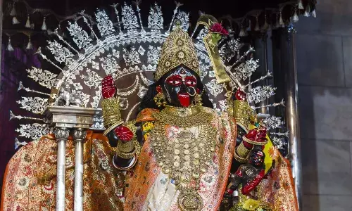 आस्था और इतिहास का अनोखा संगम दक्षिणेश्वर काली मंदिर! दर्शनमात्र से पूरी होती हैं सारी मनोकामनाएं