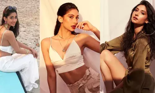 पूनम ढिल्लो की बेटी खूबसूरती में देती हैं मां को टक्कर! जानें पलोमा ढिल्लो के बारे में, जिनकी फोटो सोशल मीडिया पर गिराती है बिजली पूनम ढिल्लो की बेटी खूबसूरती में देती हैं मां को टक्कर! जानें पलोमा ढिल्लो के बारे में, जिनकी फोटो सोशल मीडिया पर गिराती है बिजली