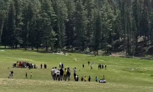 पहलगाम आतंकी हमले में बड़ी कामयाबी, आतंकियों के सहयोगी मोहम्मद कटारिया गिरफ्तार पहलगाम आतंकी हमले में बड़ी कामयाबी, आतंकियों के सहयोगी मोहम्मद कटारिया गिरफ्तार