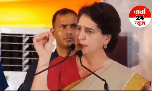 प्रियंका गांधी ने पटना में महिलाओं से किया संवाद, हर घर अधिकार यात्रा को संबोधित करते हुए यह कहा... प्रियंका गांधी ने पटना में महिलाओं से किया संवाद, हर घर अधिकार यात्रा को संबोधित करते हुए यह कहा...