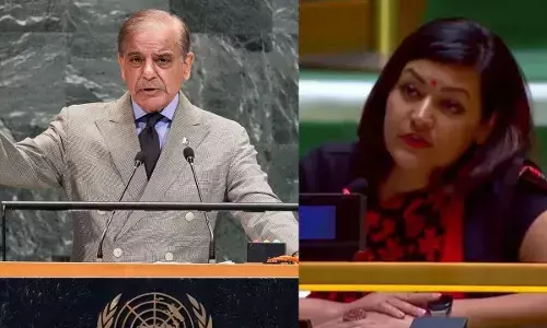 UN में भारत ने उड़ाई पाक की धज्जियां! पाक पीएम को बताया आतंकवाद का महिमामंडन... चुप सुनते रहे शहबाज शरीफ UN में भारत ने उड़ाई पाक की धज्जियां! पाक पीएम को बताया आतंकवाद का महिमामंडन... चुप सुनते रहे शहबाज शरीफ